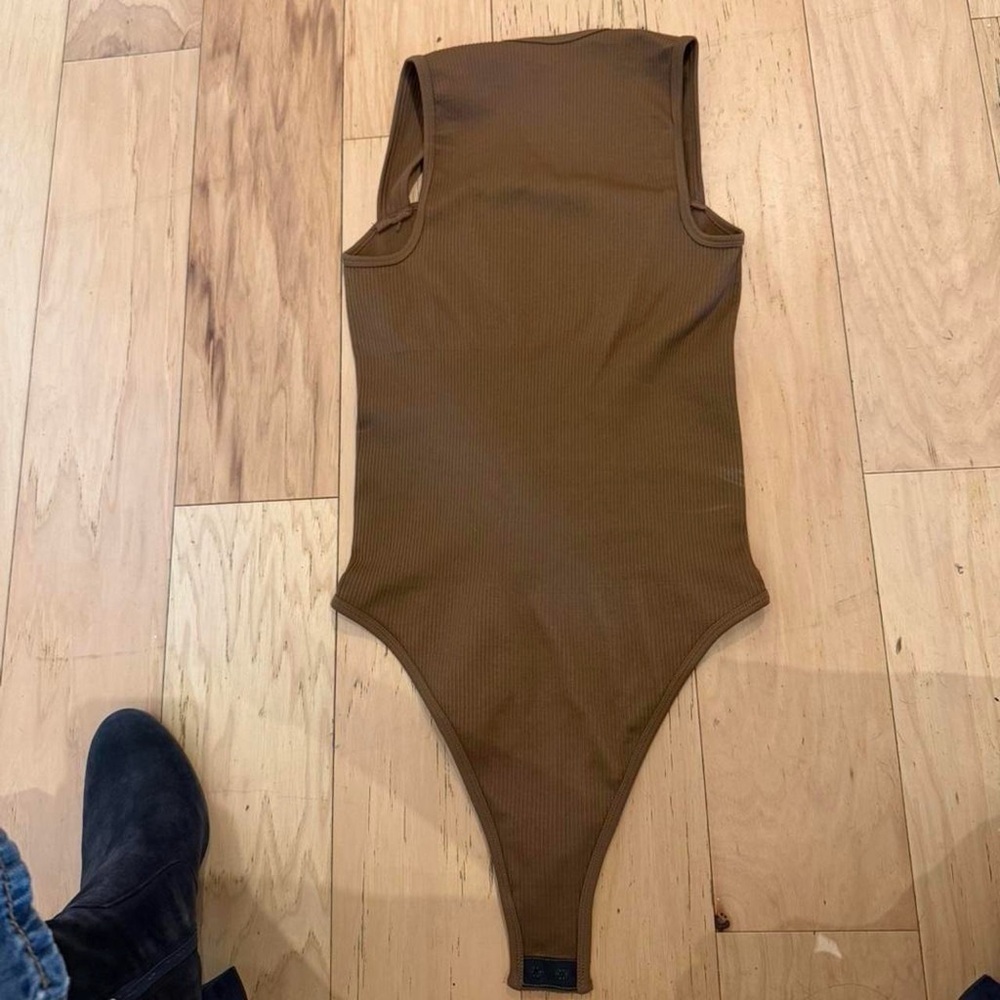 Brown Ribbed Bodysuit - Picture 2 of 5